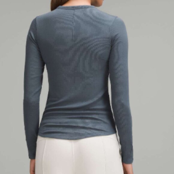 Lululemon Hold Tight Long Sleeve in Oil Gray, Size 6 - Picture 5 of 14